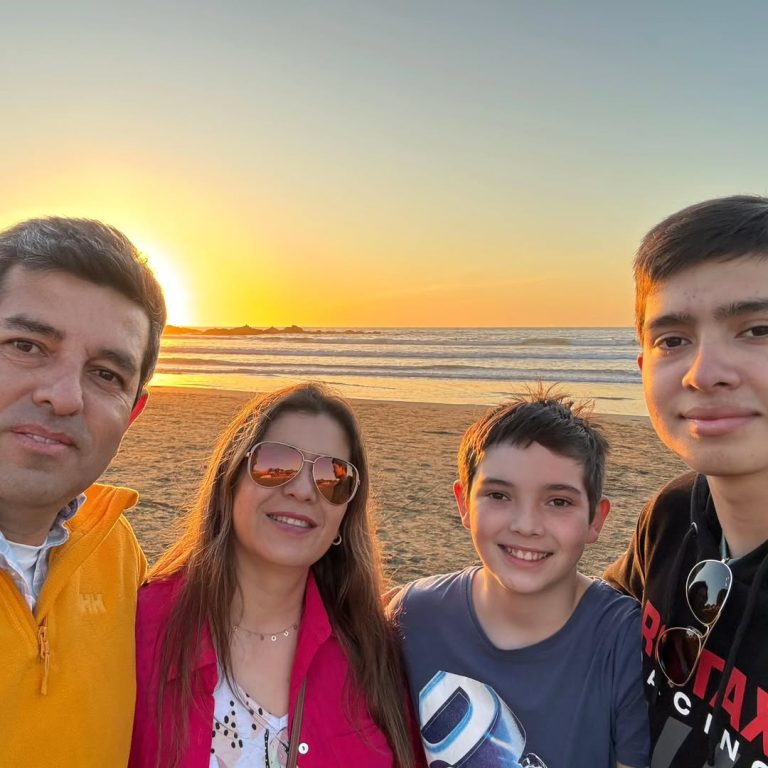 Buena semana, y no olvidar que lo mas importante es la familia.